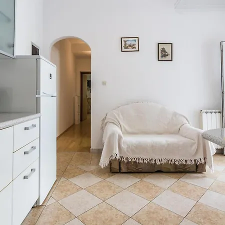 Stunning Apartment In Porec With Wifi * Porec